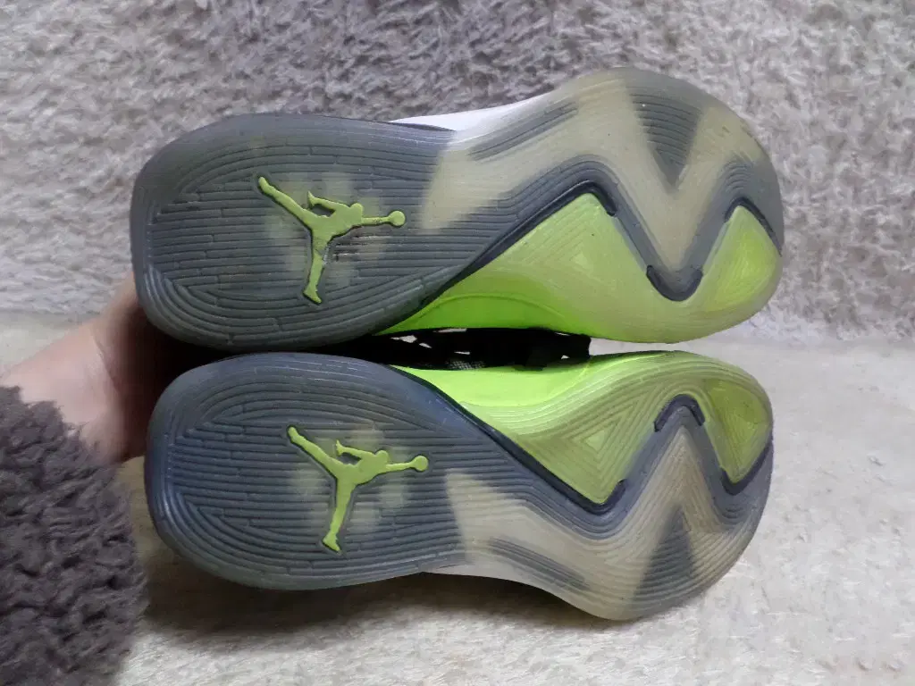 thumbnail-5